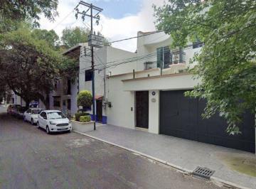 Casa de 4 habitaciones, Coyoacán · Venta de Casa en Gomez Farias Col del Carmen Coyoacan