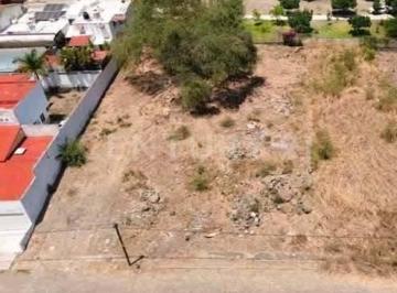 Terreno / Lote · 623m² · Terreno Disponible en Venta en Jardines de Vista Hermosa, Colima.
