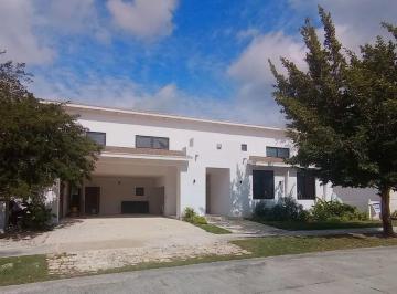 912c9e2f66d1379d7fe68d72af20e4962f8e05158bfd97bb80f1a4d47f5b7fe9 · Casa en Venta en Kutz Yucatan Country Club