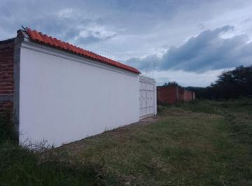 Casa de 3 habitaciones, El Salto · Venta Casa, Bodega, Terraza