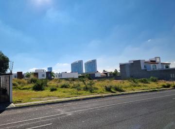 Terreno / Lote · 892m² · Terreno en Venta Frente Al Parque - (4)