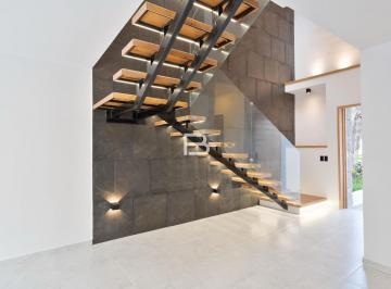 Casa · 228m² · 3 Recámaras · 2 Estacionamientos · Casa en Venta Rio Residencial Cancun