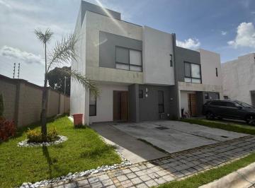 Casa de 3 habitaciones, Ocoyucan · Casa en Renta Parque Altaria