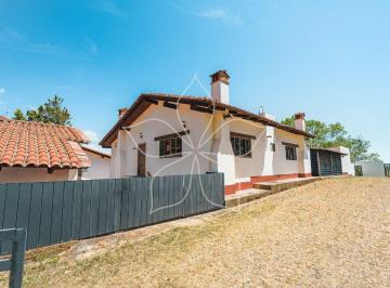 Casa de 4 habitaciones, Tapalpa · Quinta en Venta, Tapalpa Centro, Tapalpa, Jalisco.