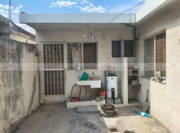 Casa · 105m² · 2 Recámaras · 2 Estacionamientos · Casa en Venta en Estadio
