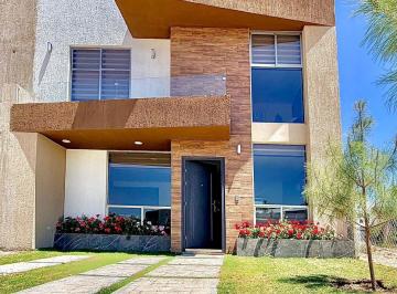 Casa de 3 habitaciones, Pachuca · ¡Casa en Ubicación Privilegiada! Venta de Casa de Tres Recámaras