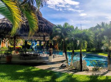 Casa en condominio de 3 habitaciones, Yautepec · Casa Yautepec Morelos Alberca