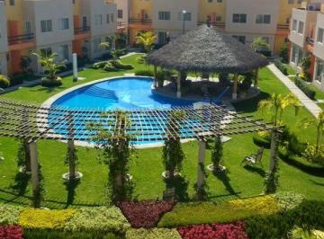 Casa en condominio de 3 habitaciones, Yautepec · Casa Yautepec Morelos Alberca