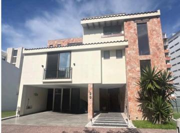 Casa de 3 habitaciones, San Andrés Cholula · Casa en Venta Puebla Lomas de Angelópolis Toscana Sonata