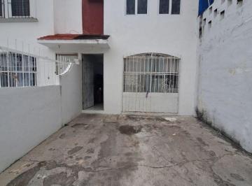 Casa de 2 habitaciones, Cancún · Casa en Villas del Caribe con 100 m² de Terreno y 2 Recámaras en Venta