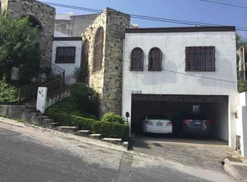 Casa de 3 habitaciones, Monterrey · Casa en Cumbres 2° Sector.