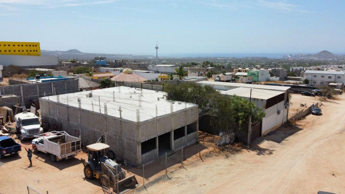 Se Vende o Se Renta Bodega en Caribe - Los Cabos