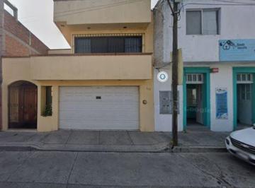 Casa de 4 habitaciones, La Piedad · Casa en Venta Col El Santuario La Piedad de Cabadas Mich. Lmb