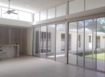 e43fcc336cf2903059c7b1796027081cbf1de66fcc56413d3409597a833d8e68 · Casa en Privada de un Nivel con Alberca