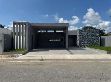 3430a4f38d46c9572f4d556eaa8b146f02fc1259091b41f3e3f8b406a88199a9 · Casa de un Nivel con Alberca y Cenote Incluido