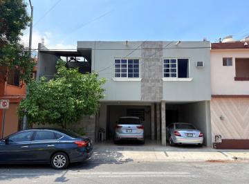 Casa de 5 habitaciones, Monterrey · Casa en Venta en La Primavera, Distrito Tec, Frente a Nuevo Sur, Monterrey