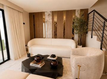 Casa de 3 habitaciones, García · Casa en Venta en Dominio Cumbres, García