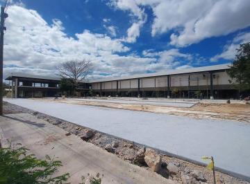 d152ea1475919716bbdede4e5486acdd92122a779df7ee6dc84adb327678d968 · Locales Comerciales en Temozon