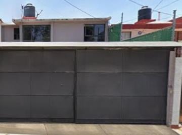 Casa de 3 habitaciones, Tlalnepantla de Baz · Casa en Venta en Paseo de Los Coches Residencial El Dorado