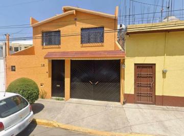 Casa de 3 habitaciones, Tlalnepantla de Baz · Casa en Venta Col Hab Los Reyes Ixtacala Tlalnepantla Mex. Lmb