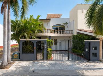 Casa de 4 habitaciones, Puerto Vallarta · Venta de Casa en Puerto Vallarta