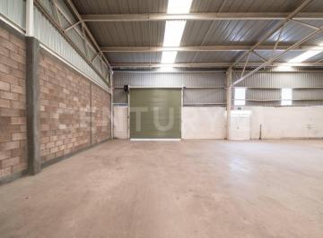 Bodega comercial · 878m² · Renta de Bodega Industrial en El Centro de Aguascalientes, Aguascalientes.