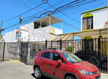 Casa de 2 habitaciones, Querétaro · Casa en Dos Niveles con Superficie de Terreno de 44 m² con 2 Recámaras en Venta en San Pablo