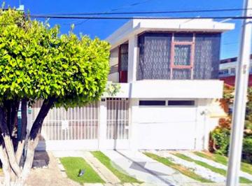 Casa de 4 habitaciones, Puebla · Casa en Venta en La Colonia La Paz en Puebla de Zaragoza, Pue.