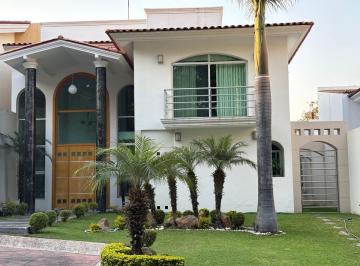 Casa de 3 habitaciones, Zapopan · Casa en Venta en Bugambilias - Villa 3 San Felipe 24