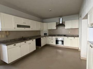 Casa de 3 habitaciones, Zapopan · Venta Casa en Valle Real