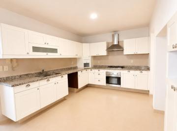 Casa de 3 habitaciones, Zapopan · Venta Casa en Valle Real