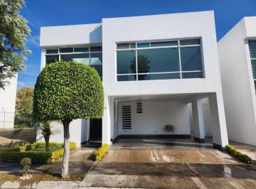 Casa de 3 habitaciones, San Andrés Cholula · Casa en Renta Cluster Puebla Blanca Lomas de Angelopolis 2