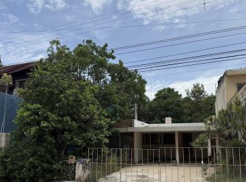 Casa · 258m² · 3 Recámaras · 1 Estacionamiento · Casa en Venta 3 Recamaras Para Remodelar Centro Historico (Fvc - 2852)