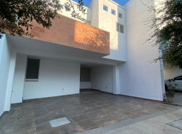 Casa de 3 habitaciones, León · Casa en Renta en Danubio Azul, Zona Antorcha
