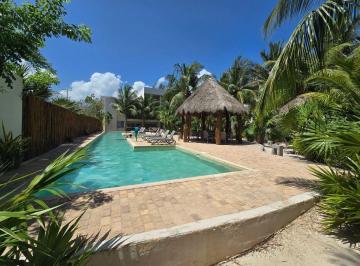 Casa de 1 habitación, Progreso · Playa Chaca in Progreso 1/1 3 Levels, Pool $2.5 m Mxn
