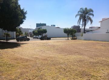 Terreno / Lote · 366m² · Terreno en Venta en Fraccionamiento Rincón de Atlixcayotl, San Bernardino Tlaxcalancingo