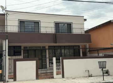 Casa de 7 habitaciones, Monterrey · Casa en Venta en Cumbres Monterrey