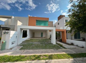 Casa en condominio de 3 habitaciones, Aguascalientes · Ram - Casa en Renta Amueblada o Sin Muebles - Bonaterra 1