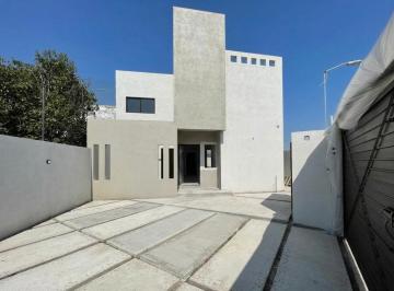 Casa · 147m² · 3 Recámaras · 2 Estacionamientos · Casa en Venta en Fraccionamiento Real de Oaxtepec