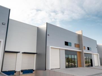 Nave industrial , Querétaro · Nave Industrial en Venta en Acuapark II
