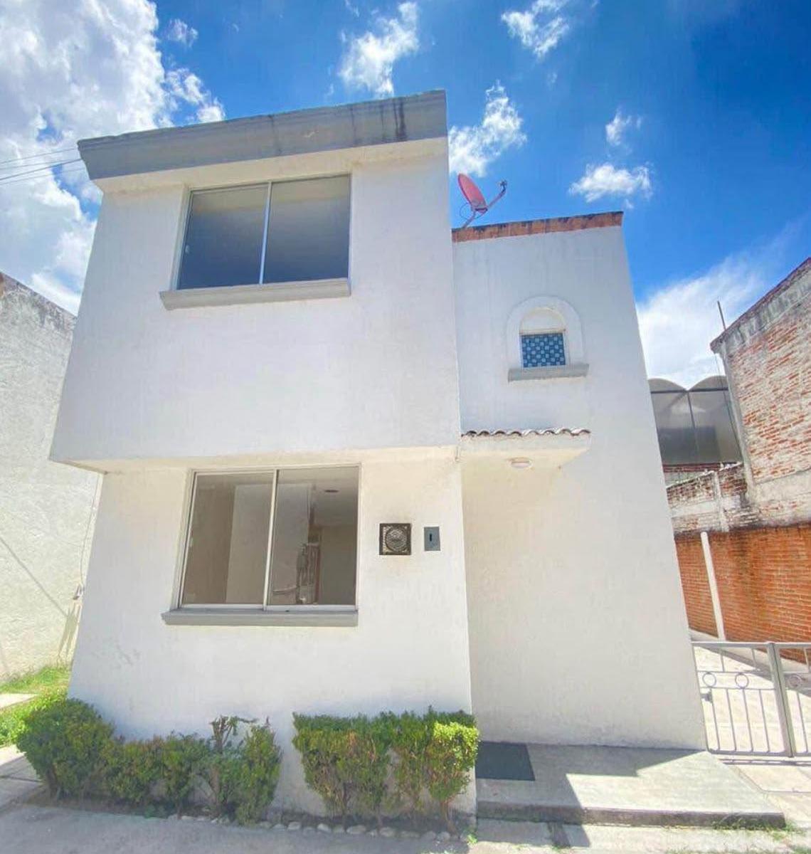 Hermosa Casita (Conjunto Cerrado)