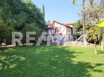 Casa · 353m² · 4 Recámaras · 3 Estacionamientos · Casa en Venta en Morelos, San Pedro Apatlaco, Ayala