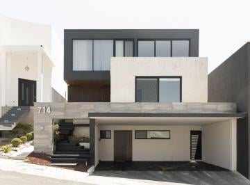 Casa de 4 habitaciones, Monterrey · Casa en Venta en Laderas Caranday