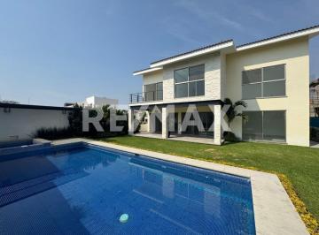 Casa · 353m² · 4 Recámaras · 3 Estacionamientos · Casa en Venta en Morelos, Paraíso Country Club, Emiliano Zapata