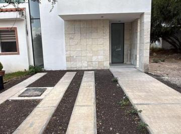 Casa en condominio de 3 habitaciones, El Marqués · Casa Nueva en Venta en Qro Ciudad Maderas Queretaro