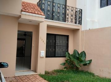 Casa de 3 habitaciones, Mérida · Casa en Montebello