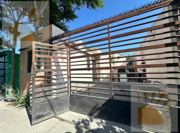 Casa · 44m² · 2 Recámaras · 1 Estacionamiento · Casa en Venta Valle de Lincoln, García | $850k | Cerca de Av Leones