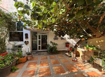 Casa · 200m² · 3 Recámaras · 2 Estacionamientos · Casa Condominio Peregrina, Marfil, Gto