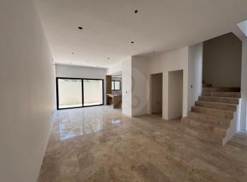 Casa · 122m² · 3 Recámaras · 2 Estacionamientos · Casa en Venta en Fraccionamiento Residencial El Refugio