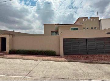 Casa de 3 habitaciones, León · Casa en Venta en Balcones del Campestre, Zona Norte de Leon, Gto.